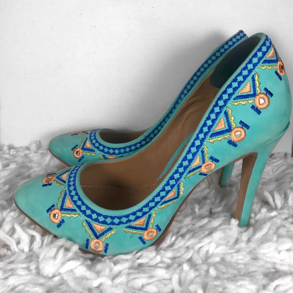 Madison Harding Pumps!
